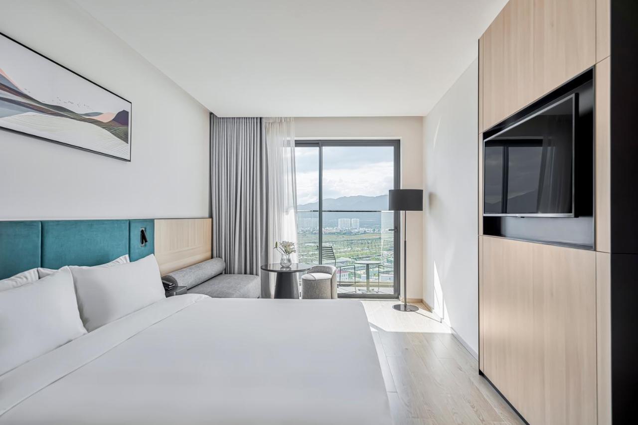 December Hotel На Транг Екстериор снимка